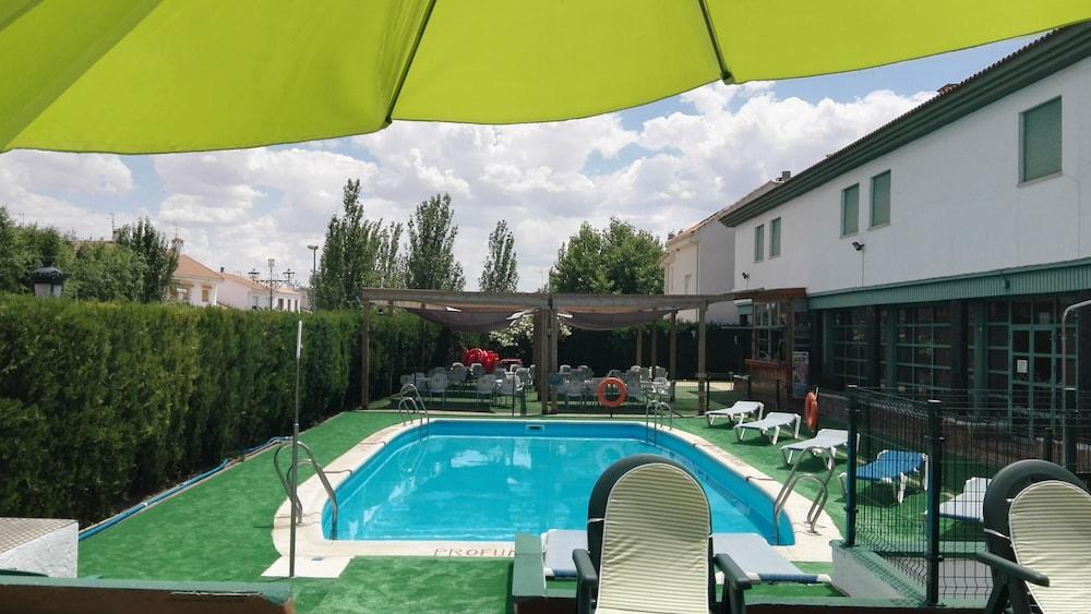 Hotel ألماغرو المظهر الخارجي الصورة